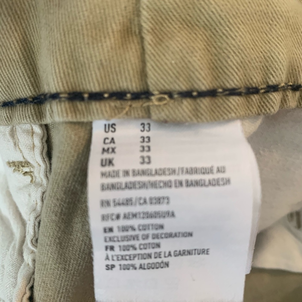 Men’s American Eagle Khakis